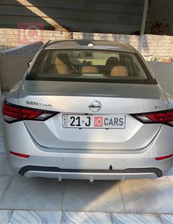 نيسان سنترا